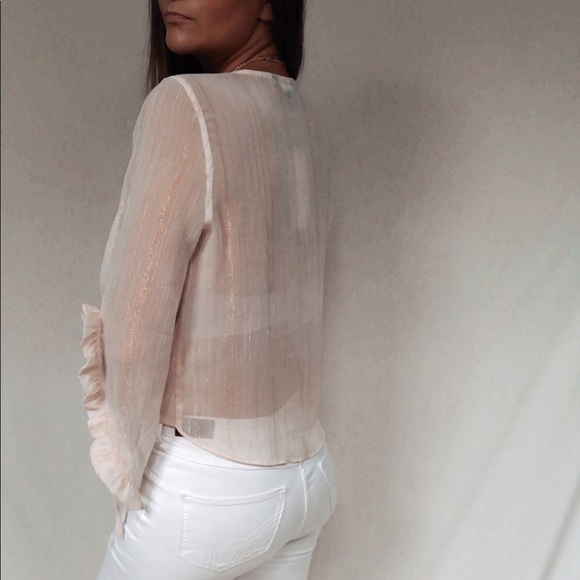 NWT Stunning peach top with flowing tied sleeves - Picture 8 of 10